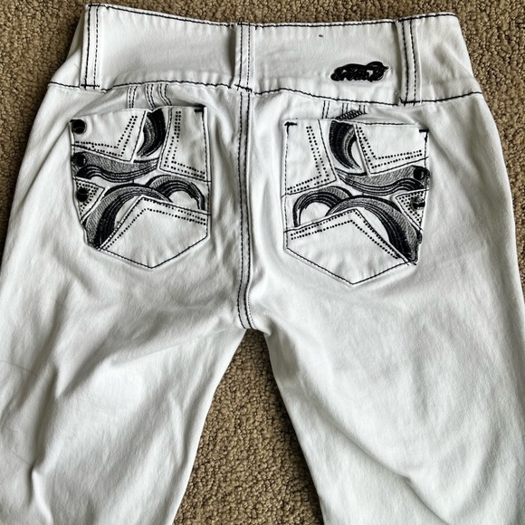 🔴$5 DEAL🔴 Erotic J white stretch denim jeans with black thread embroidery - Picture 1 of 14
